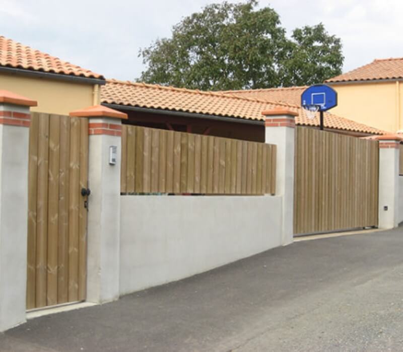 Guilberteau Pascal Entreprise De Menuiserie Saint Crespin Sur Moine Portails 11